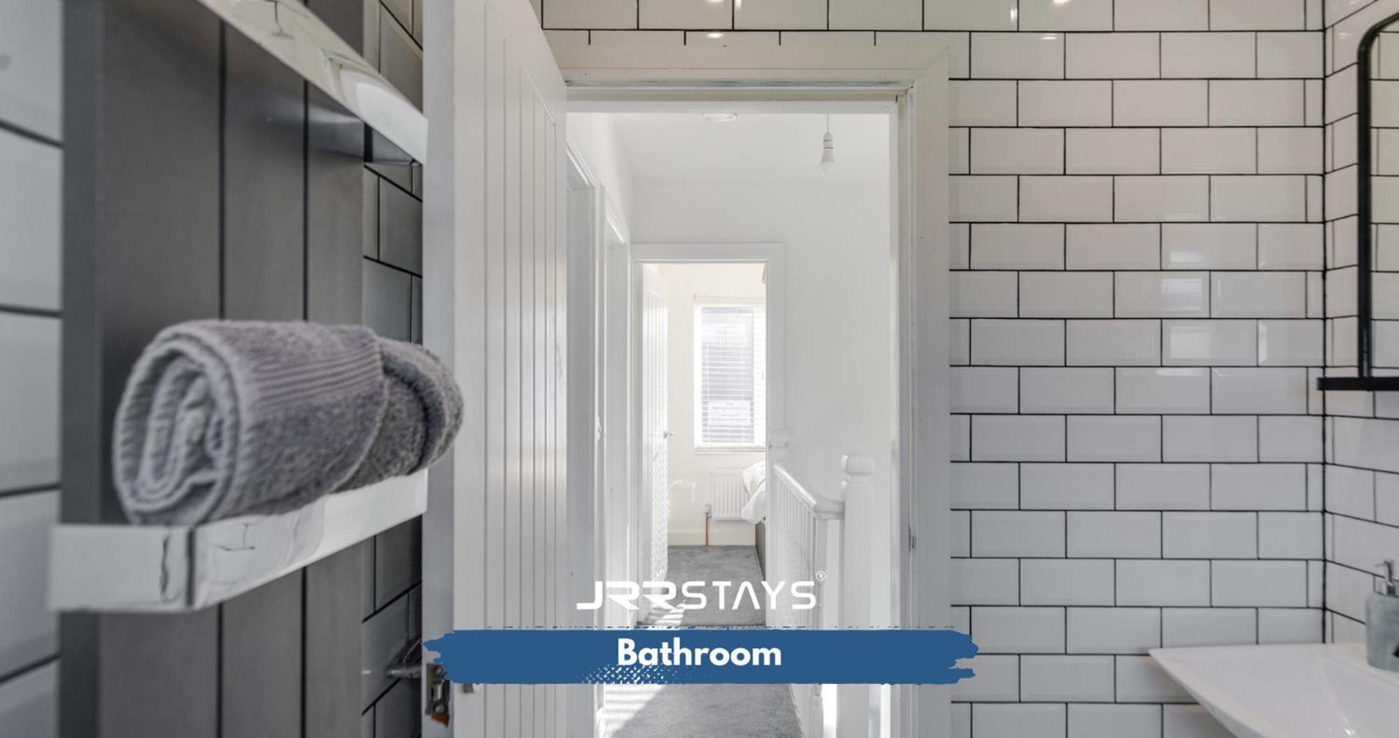 Tipton 3 Bedroom House Garden Sleeps 7 - Jrr Stays Coseley Zewnętrze zdjęcie