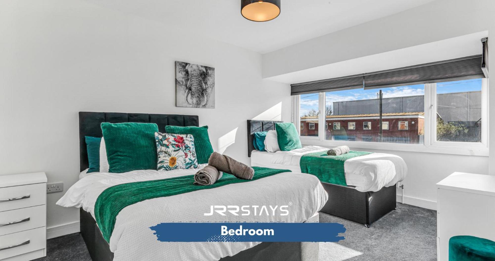 Tipton 3 Bedroom House Garden Sleeps 7 - Jrr Stays Coseley Zewnętrze zdjęcie
